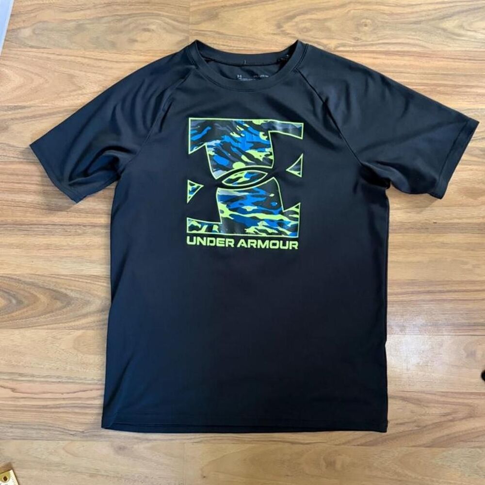 Under Armour UA Tech Box Logo Camo performance shirt, youth XL